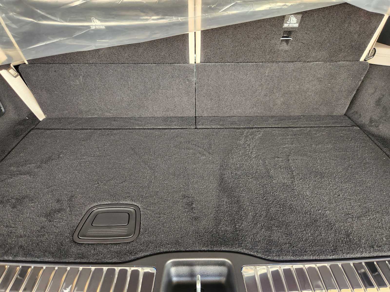 2026 Mercedes Benz GLS 450 4MATIC photo 21