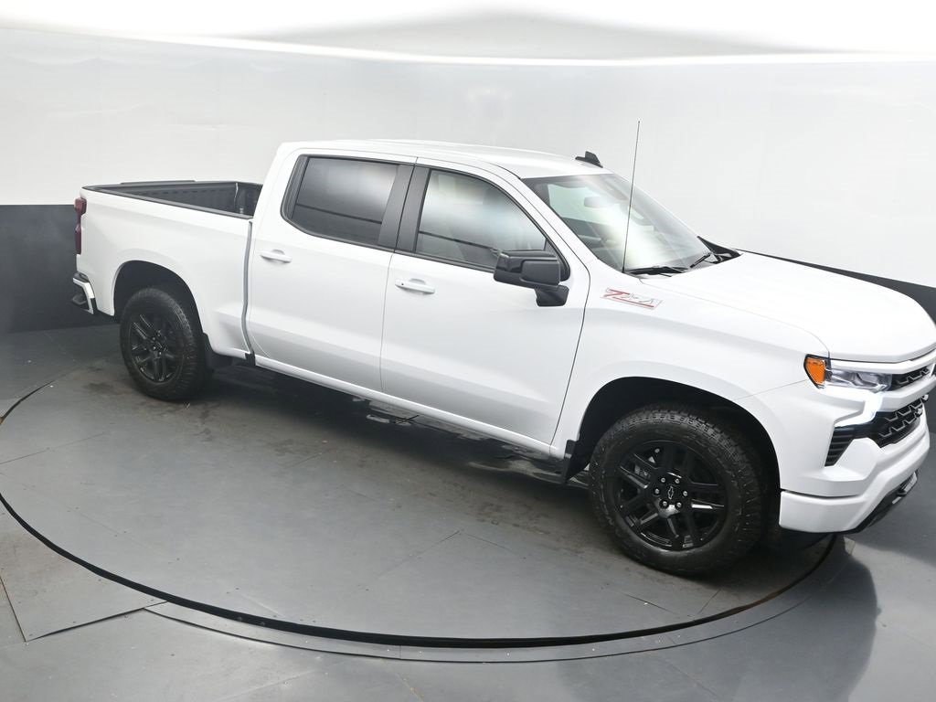 2026 Chevrolet Silverado RST's photo