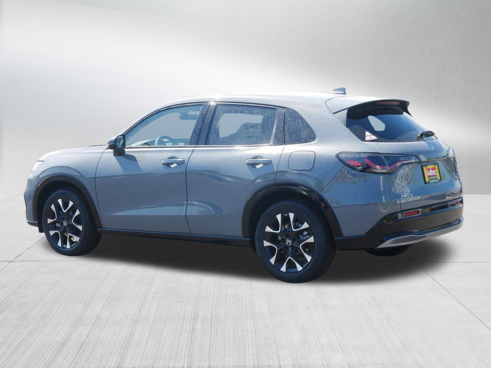 2026 Honda HR-V EX-L photo 5