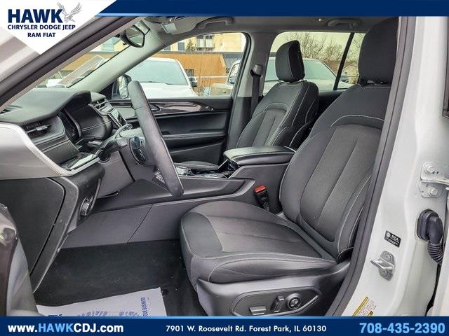 2023 JEEP GRAND CHEROKEE - Image 8