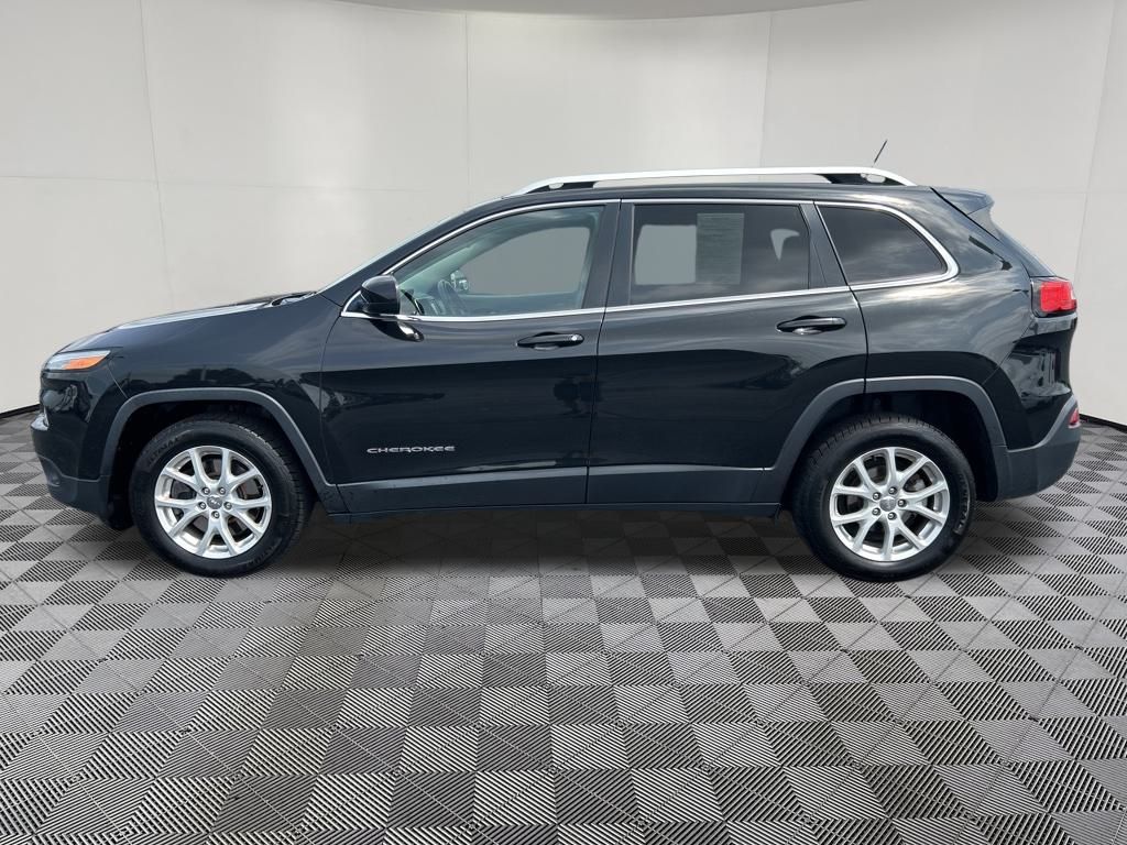 Used 2015 Jeep Cherokee Latitude with VIN 1C4PJLCB1FW781904 for sale in Sidney, OH