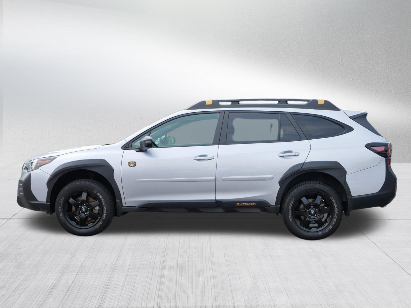 2022 Subaru Outback Wilderness photo 2