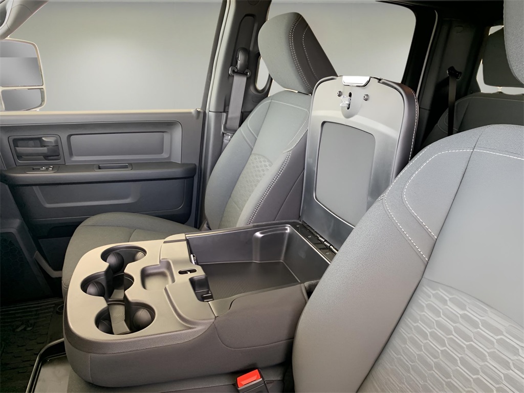 2025 Ram 2500 Tradesman photo 26