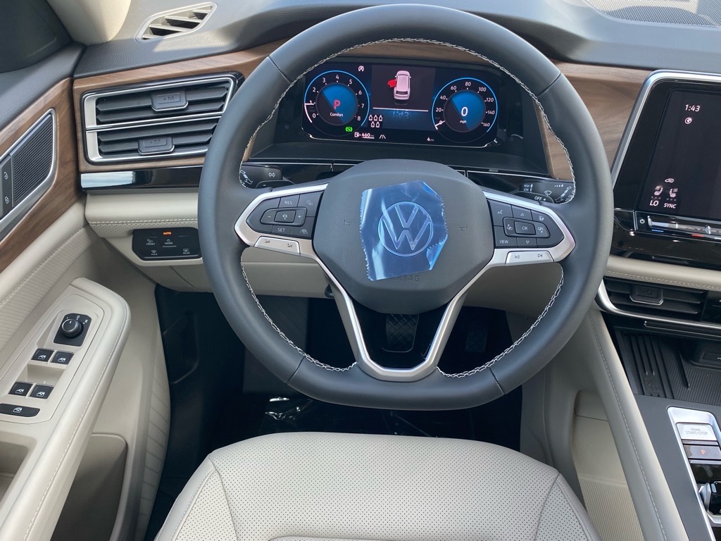 2026 Volkswagen Atlas SE photo 5
