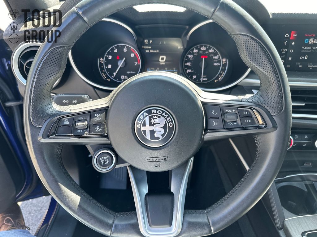 2022 Alfa Romeo Stelvio Ti photo 14