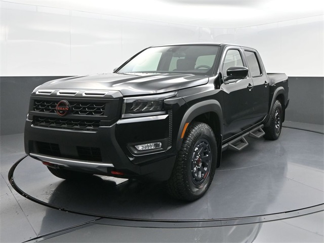 2026 Nissan Frontier PRO-X's photo