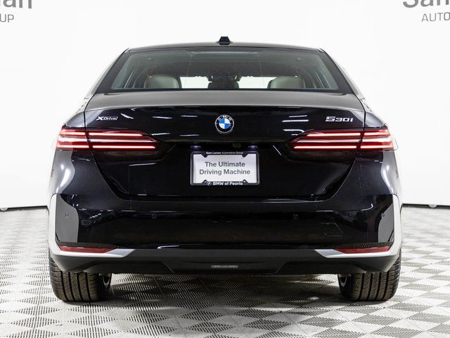 2025 Bmw 530i photo 14