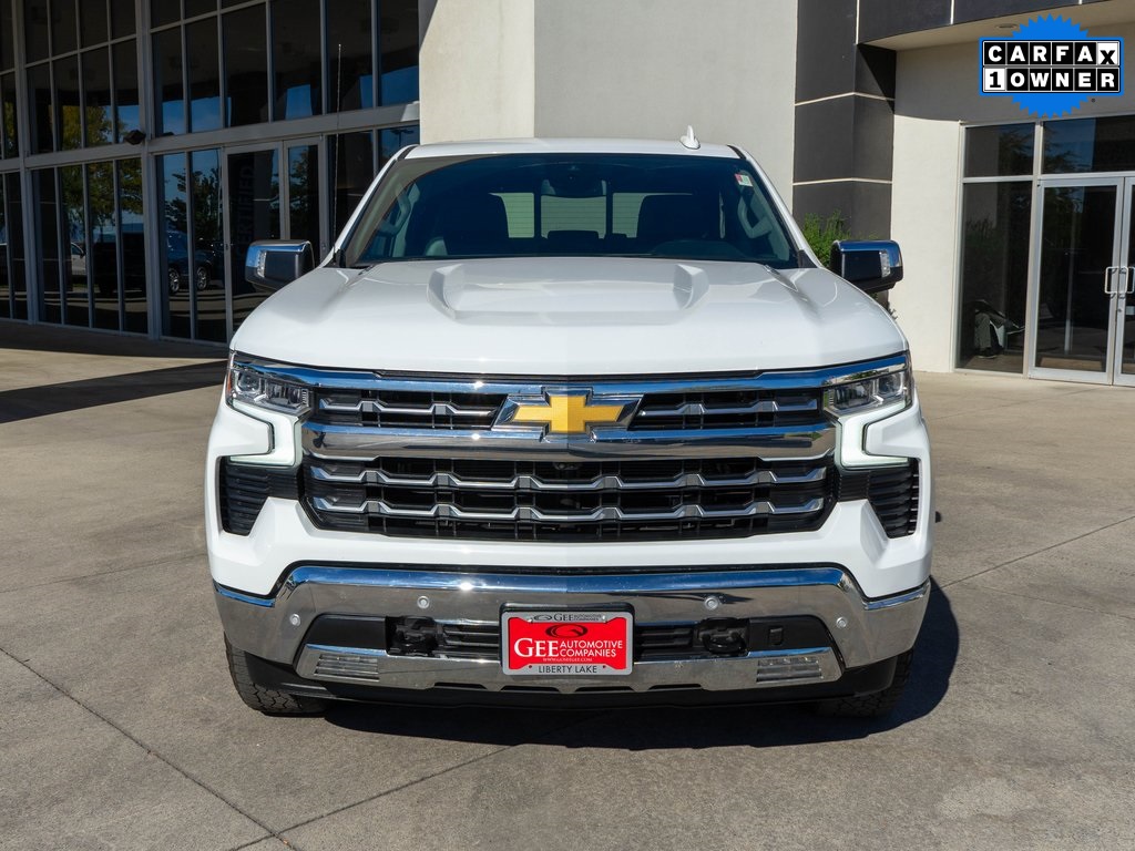 2023 Chevrolet Silverado 1500 LTZ photo 2
