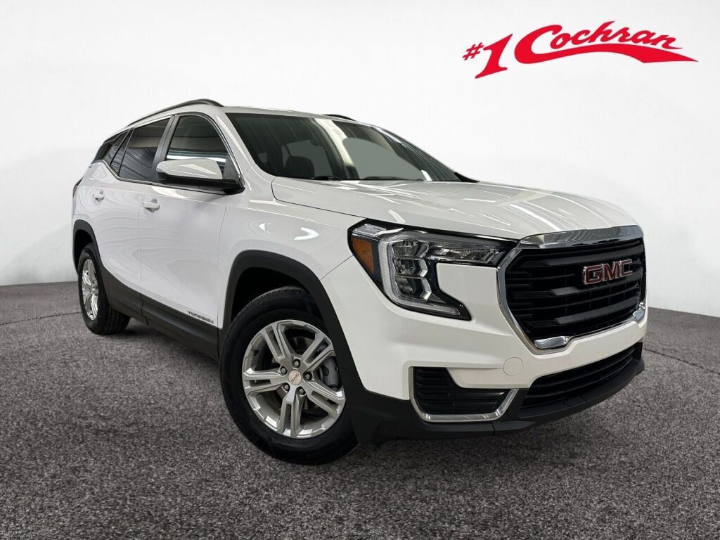 2023 GMC Terrain SLE's photo