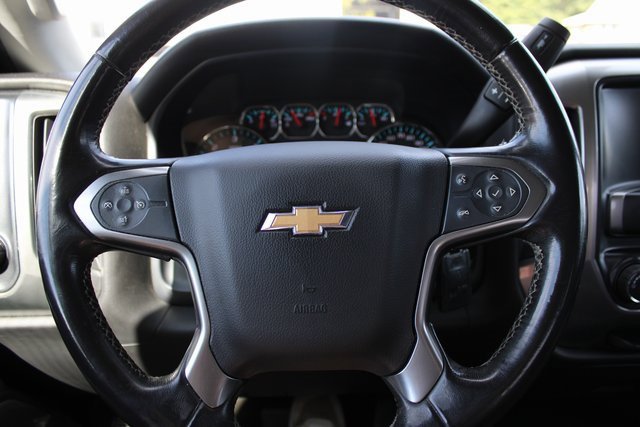 2015 Chevrolet Silverado 2500HD LT photo 18