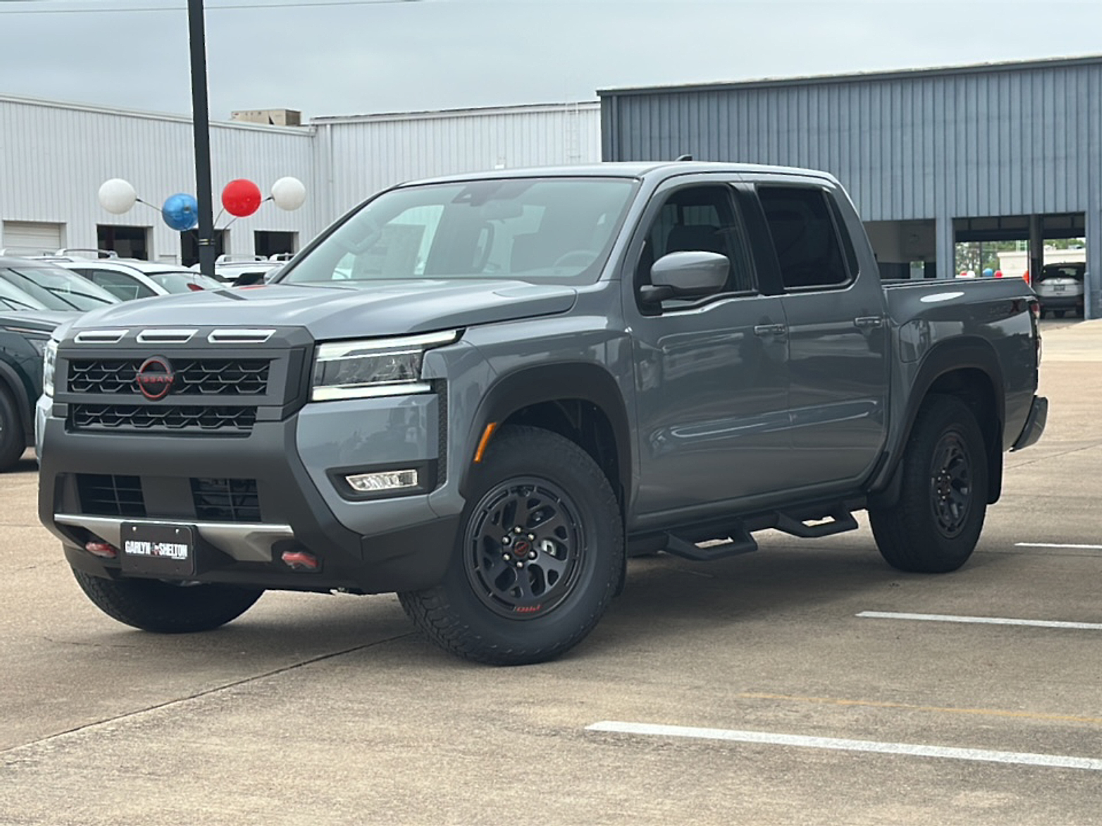 2025 Nissan Frontier PRO-X photo 2