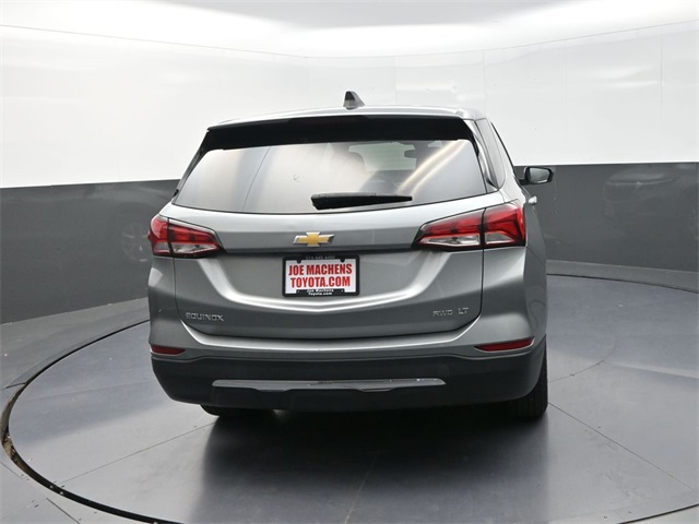2023 Chevrolet Equinox LT photo 3