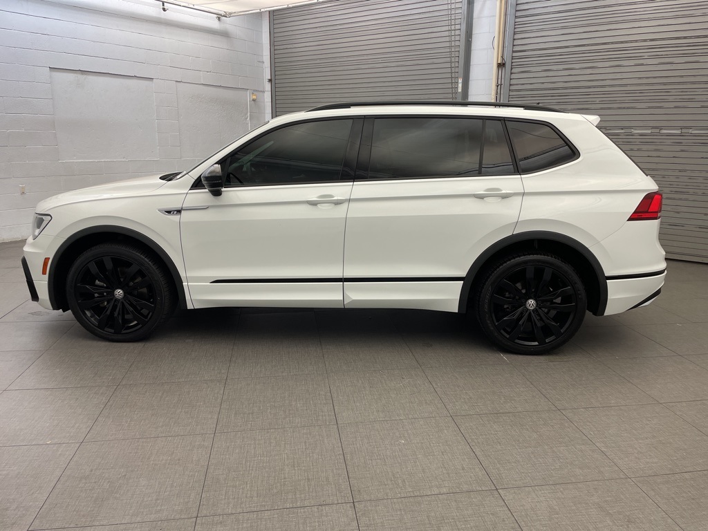2021 Volkswagen Tiguan SE R-Line Black photo 4