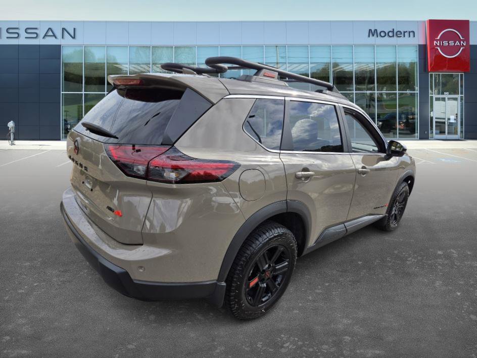2025 Nissan Rogue SV photo 3