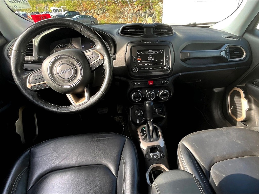 2017 Jeep Renegade Limited photo 19