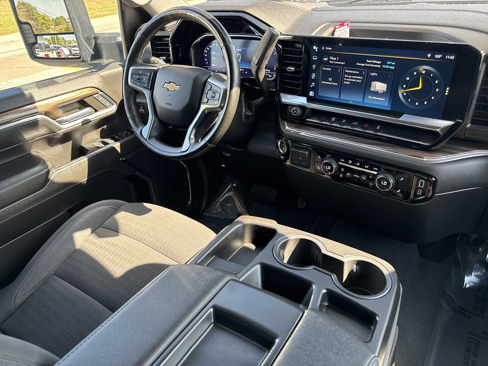 2024 Chevrolet Silverado 3500HD LT photo 26