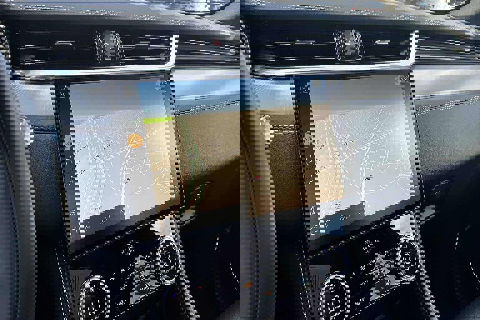 2024 Jaguar F-PACE P400 R-Dynamic S photo 5