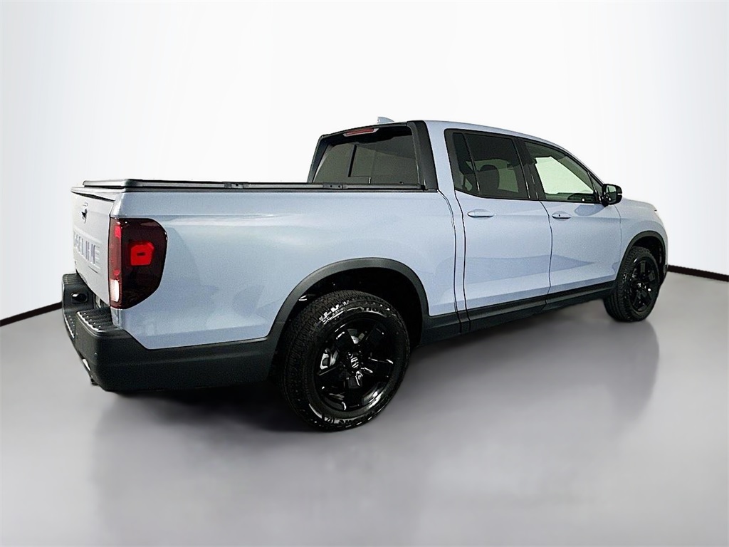 2025 Honda Ridgeline Black Edition photo 16