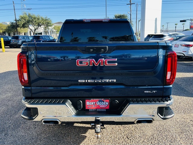 2021 Gmc Sierra 1500 SLT photo 4