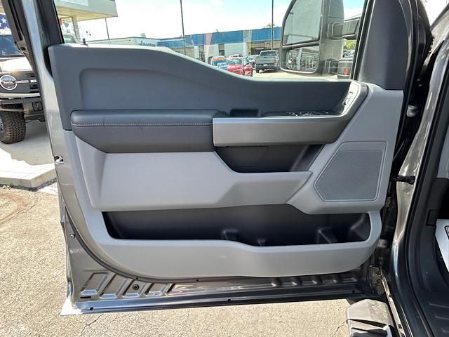 2026 Ford F-350 XLT photo 24