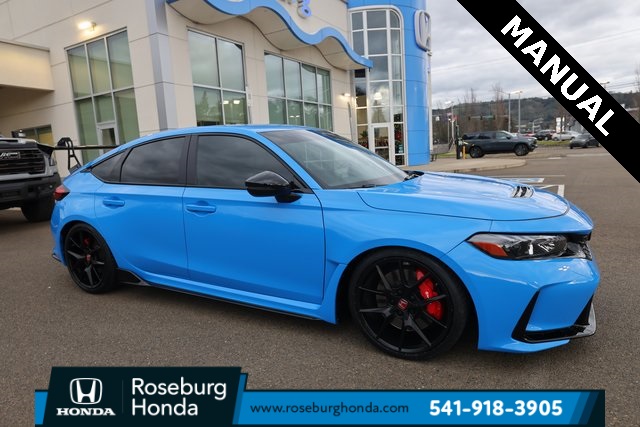 2024 Honda Civic Hatchback Type-R's photo