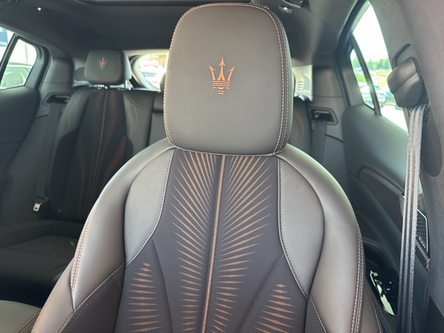 2025 Maserati Grecale photo 15