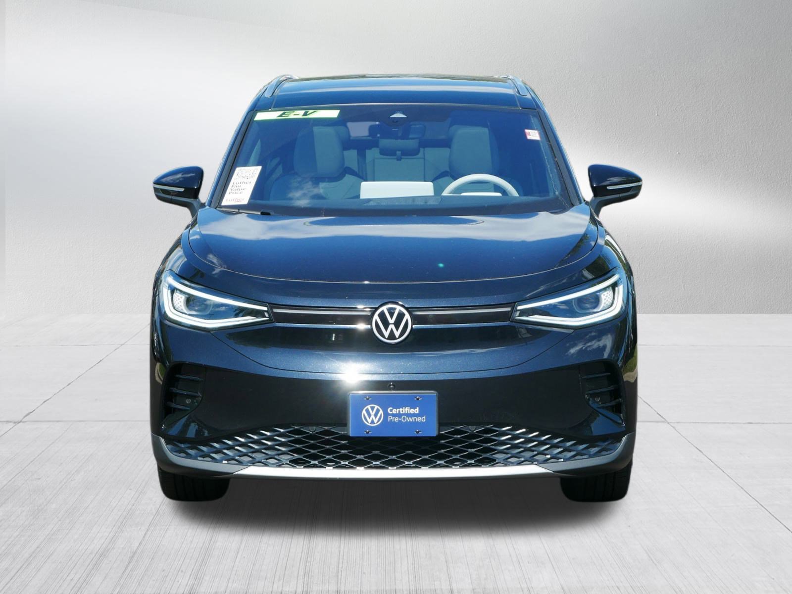 Certified 2023 Volkswagen ID.4 PRO S PLUS with VIN 1V2JNPE8XPC019479 for sale in Burnsville, MN