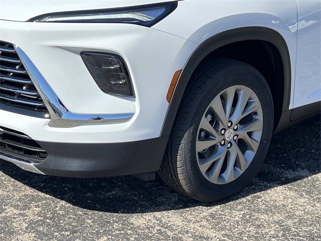2026 Buick Enclave Preferred photo 8