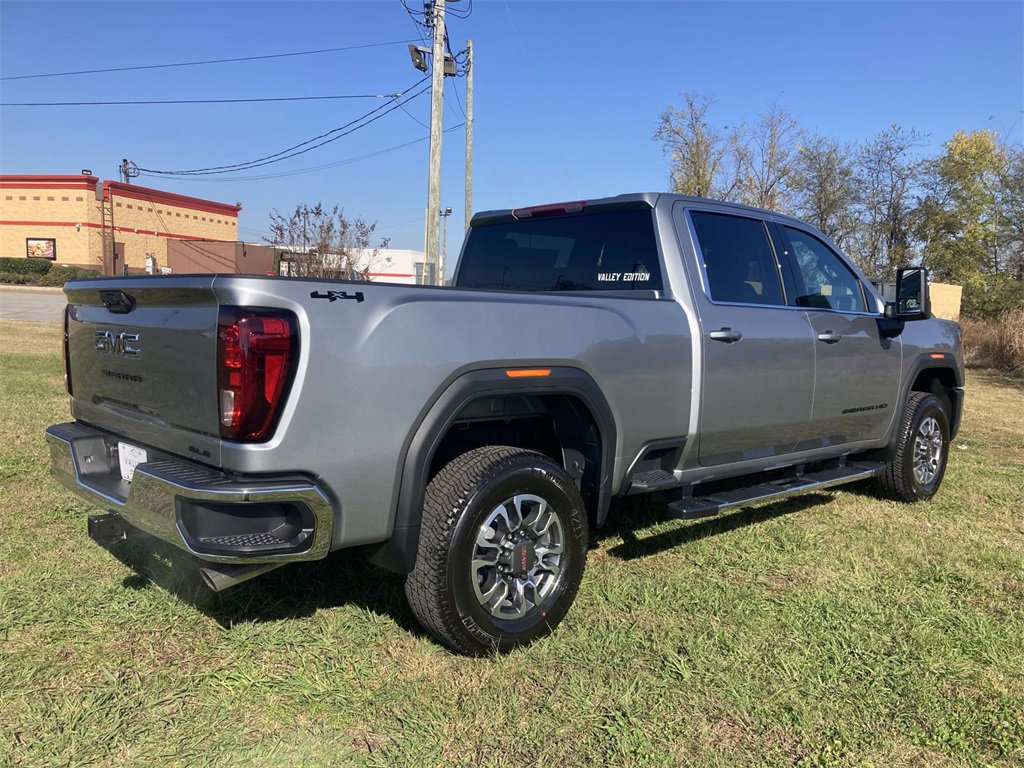 2026 Gmc Sierra 2500 HD SLE photo 3