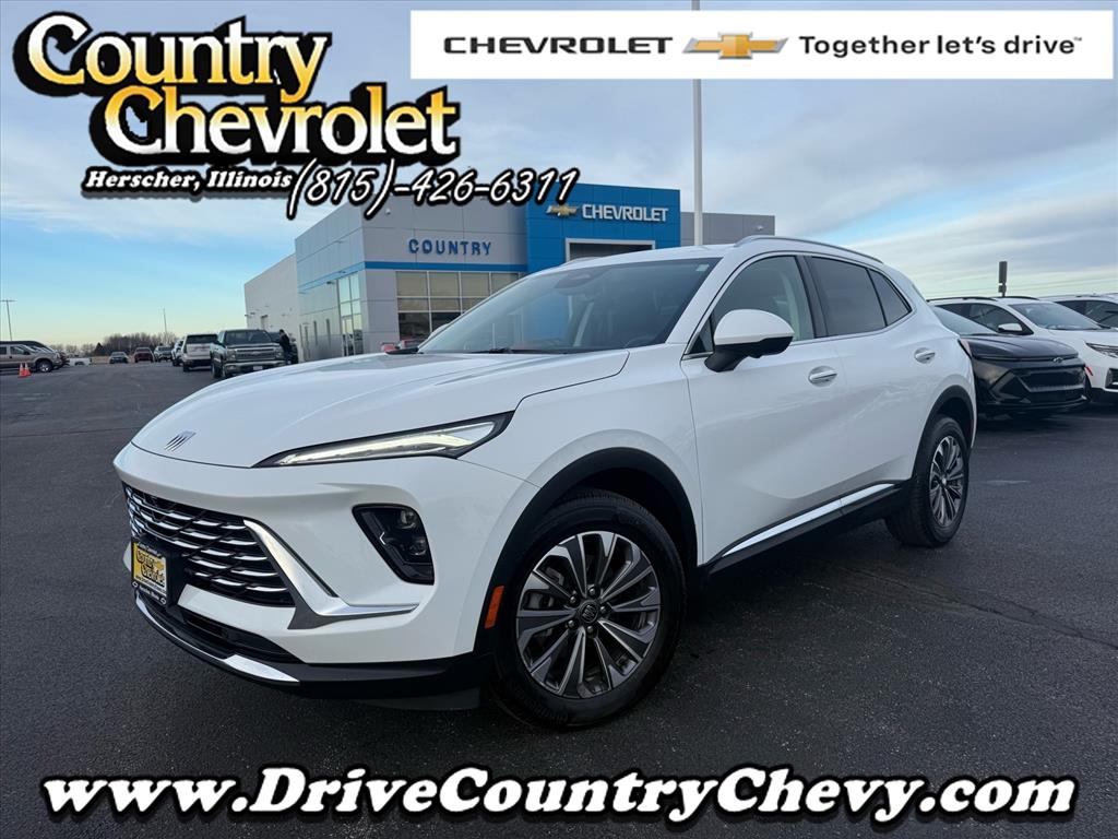 2025 Buick Envision Preferred's photo