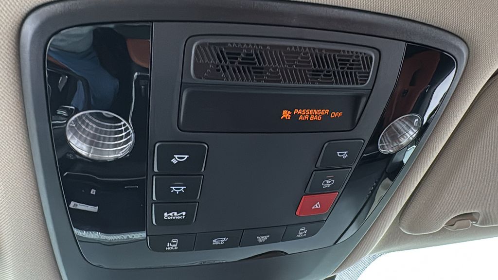 2026 Kia Carnival EX photo 31