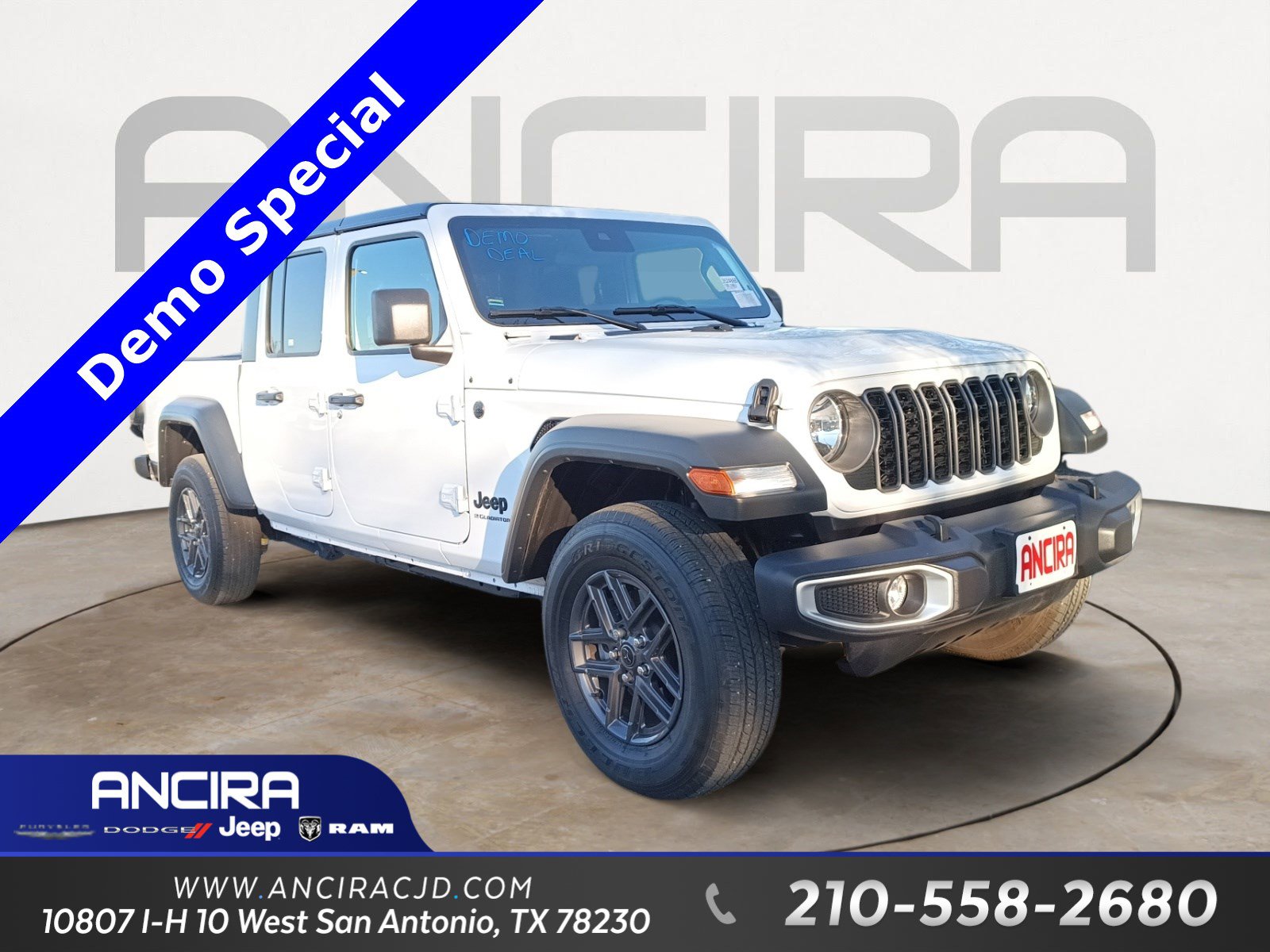 2025 Jeep Gladiator Sport S's photo