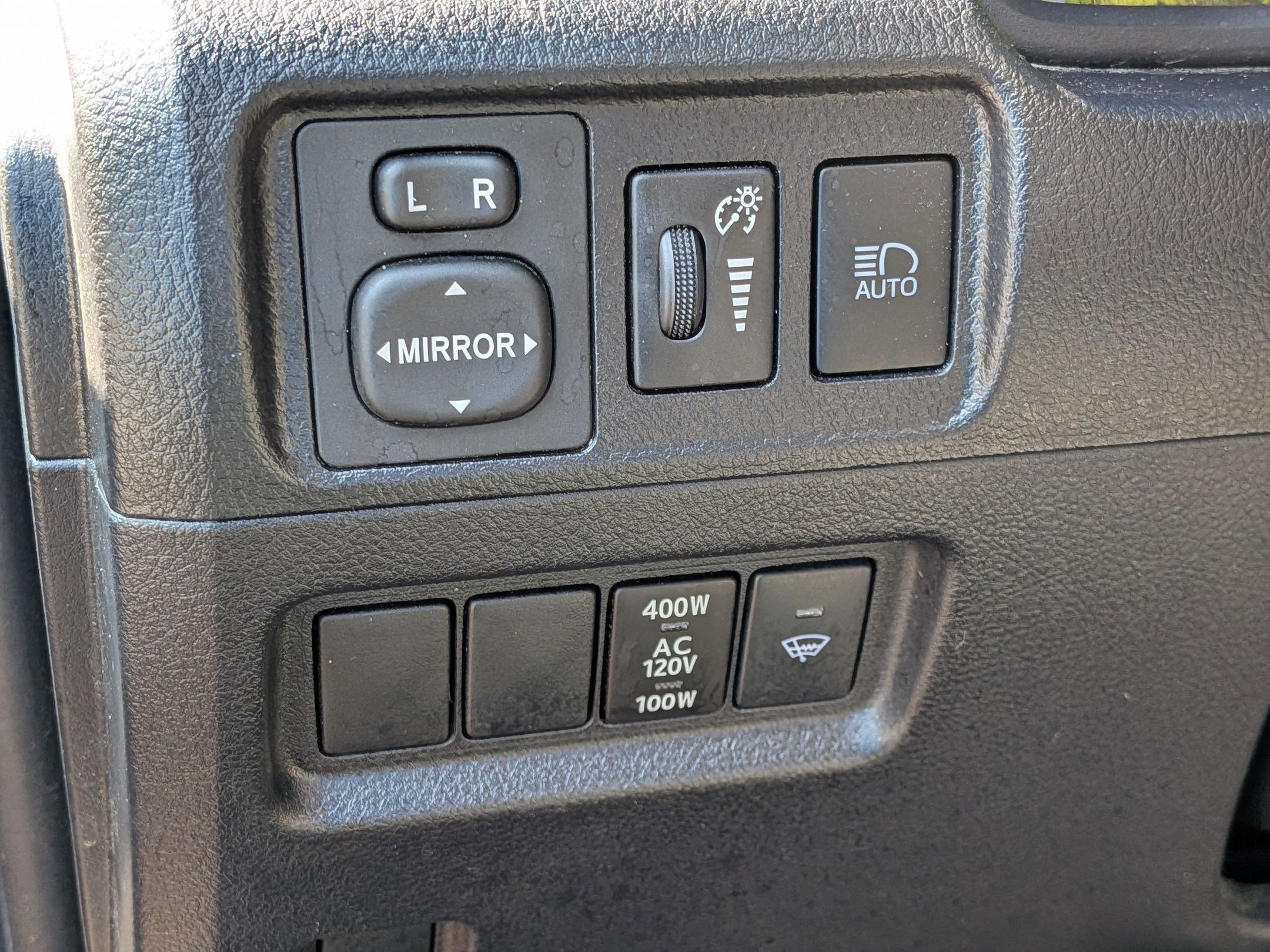 2022 Toyota 4Runner SR5 Premium photo 15