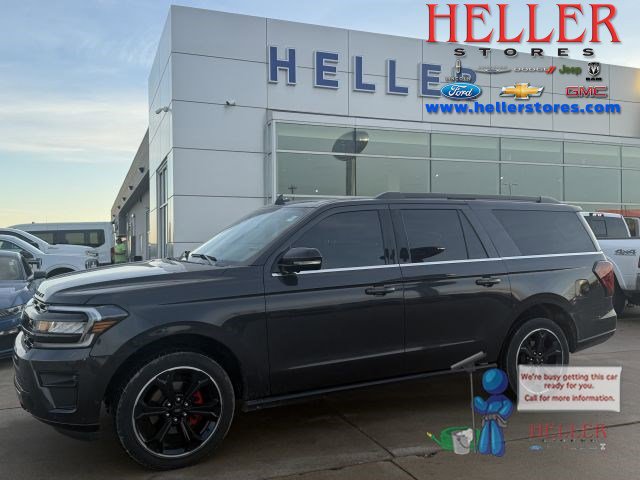 2022 Ford Expedition Limited's photo