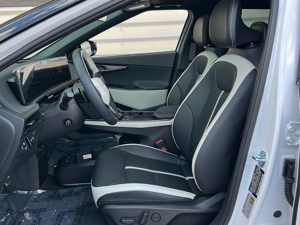 2025 Kia EV6 GT-Line photo 11