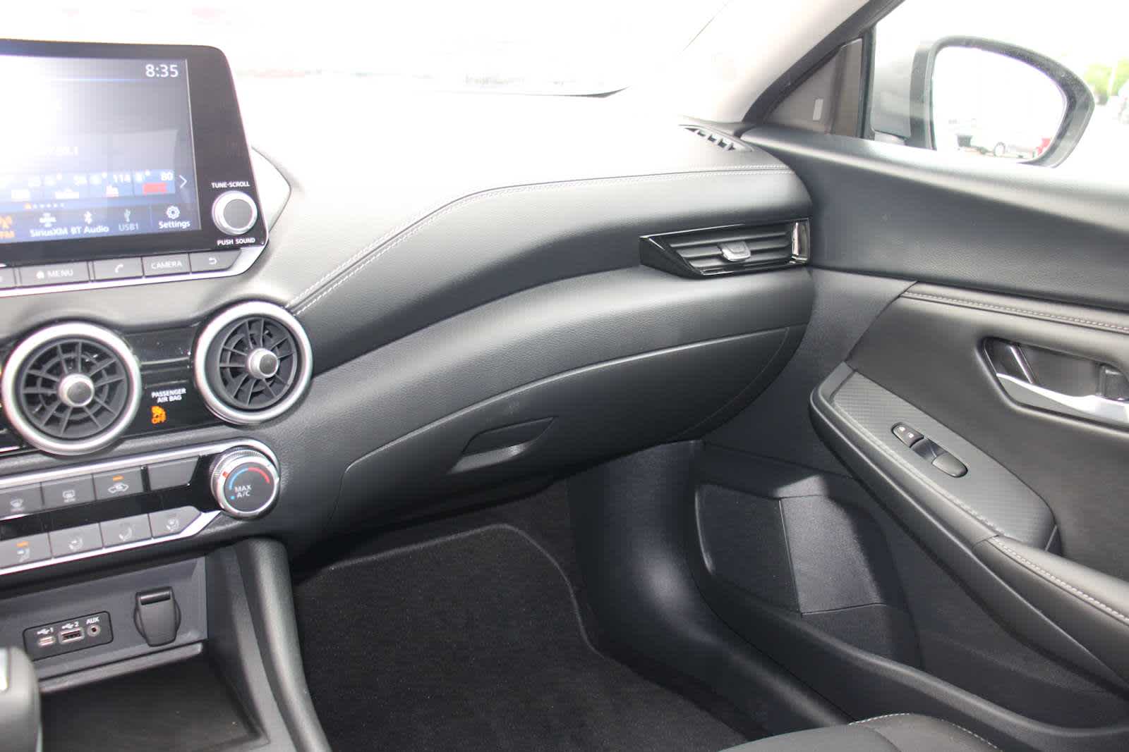 2025 Nissan Sentra SV photo 27