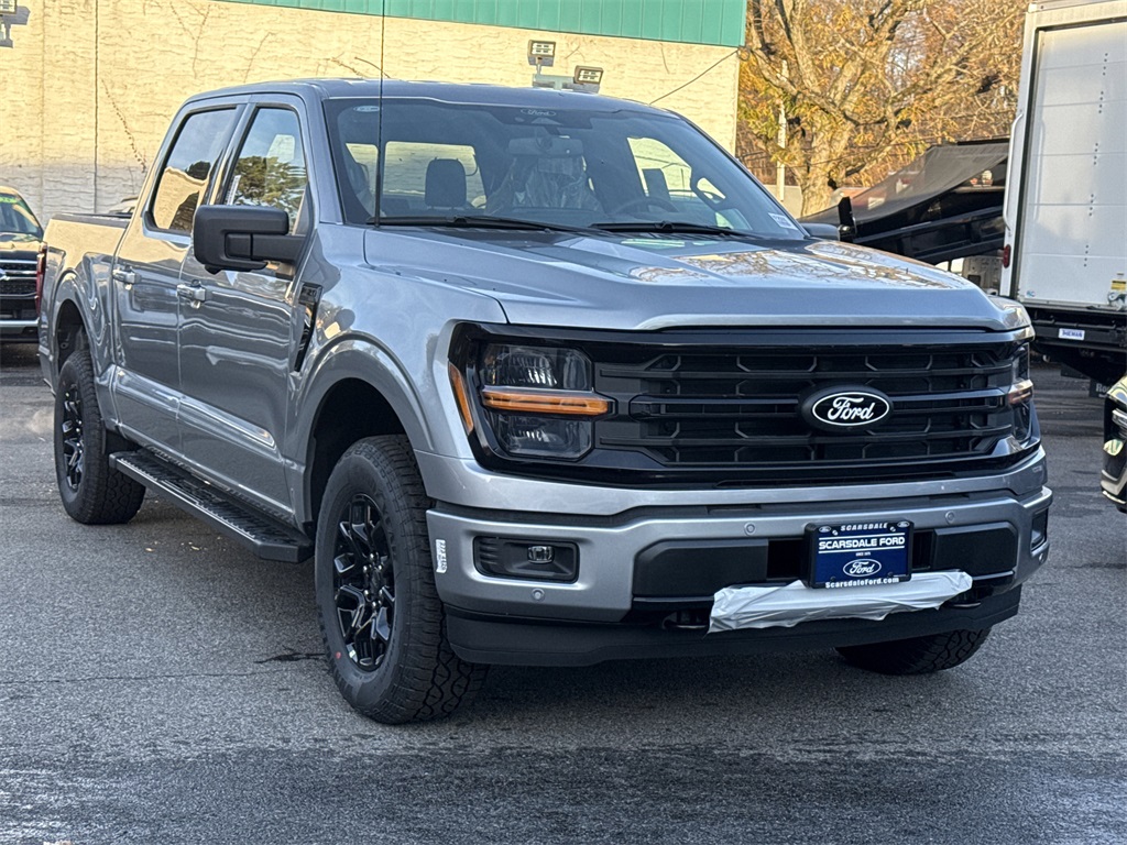 2025 Ford F-150 XLT's photo