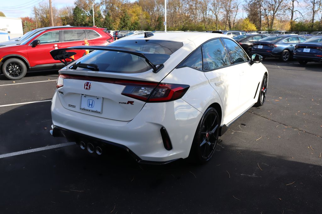 2025 Honda Civic Type R photo 5
