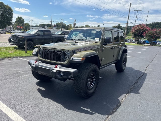 2025 Jeep Wrangler Rubicon photo 2
