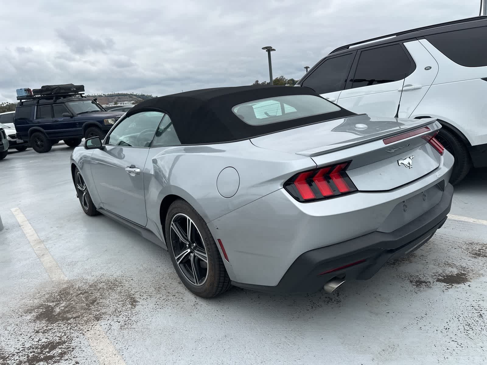 2024 Ford Mustang EcoBoost Premium photo 6