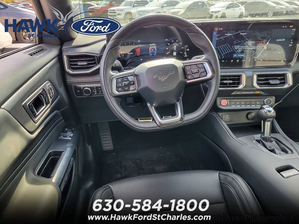 2025 FORD MUSTANG - Image 9