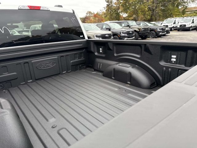 2025 Ford F-150 STX photo 4