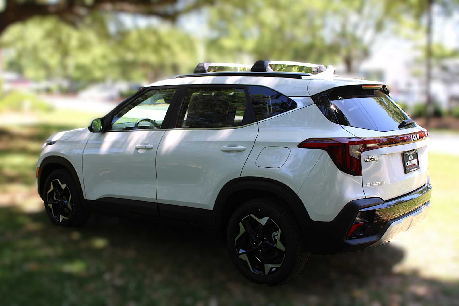 2025 Kia Seltos EX photo 10