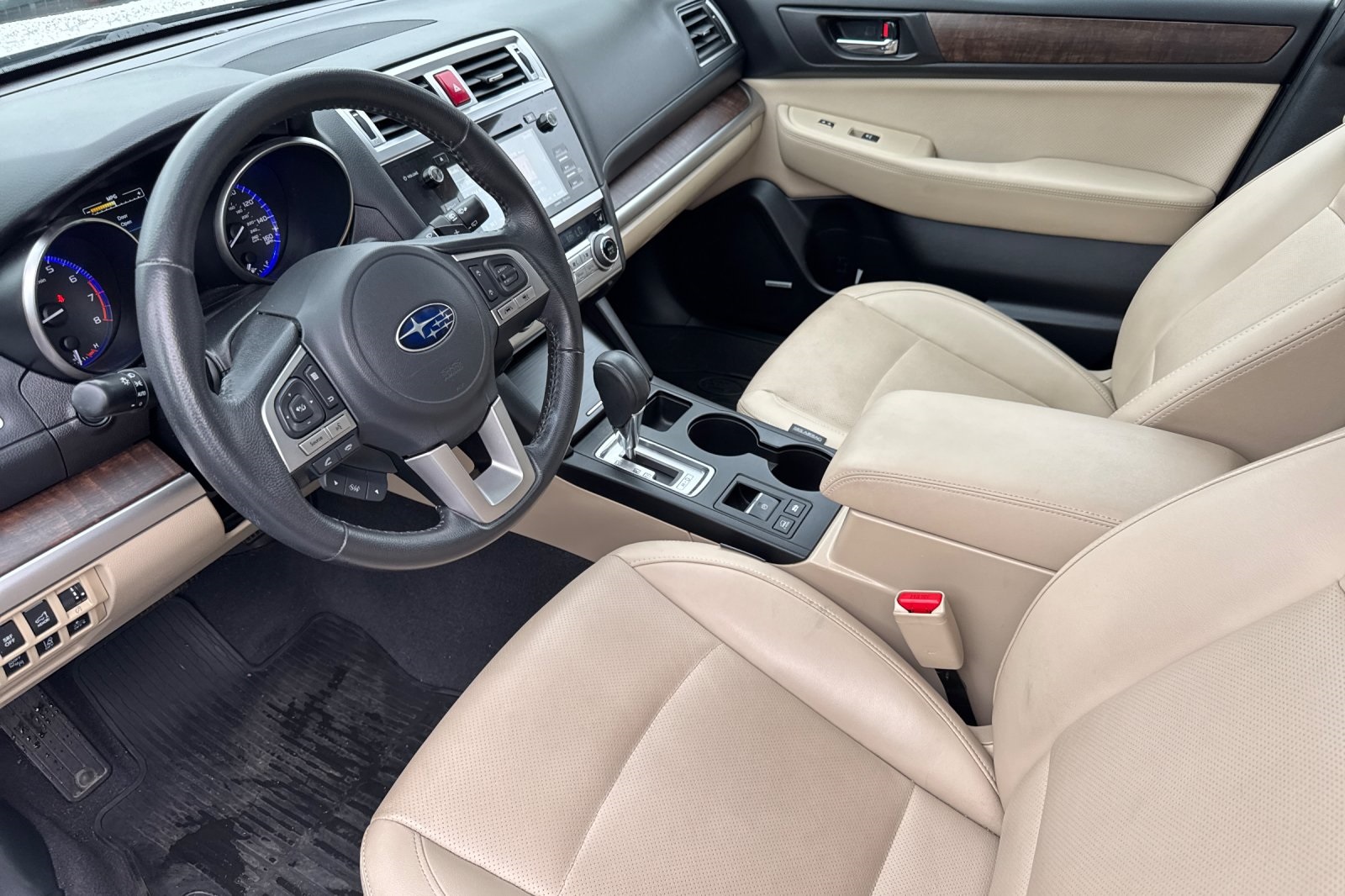 2017 Subaru Outback 3.6R photo 13