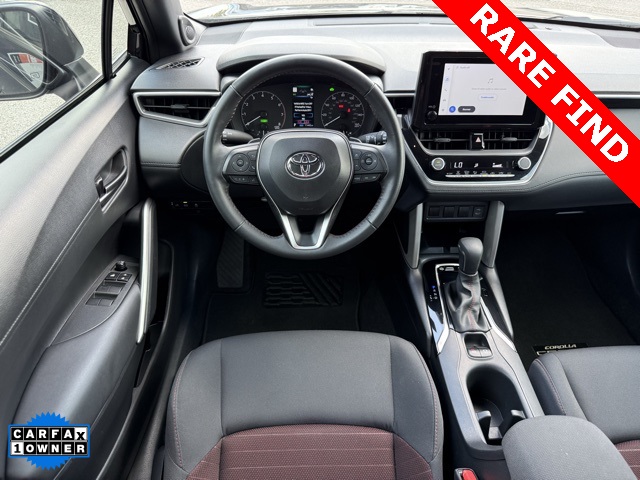 2024 Toyota Corolla Cross Hybrid Nightshade Edition photo 6