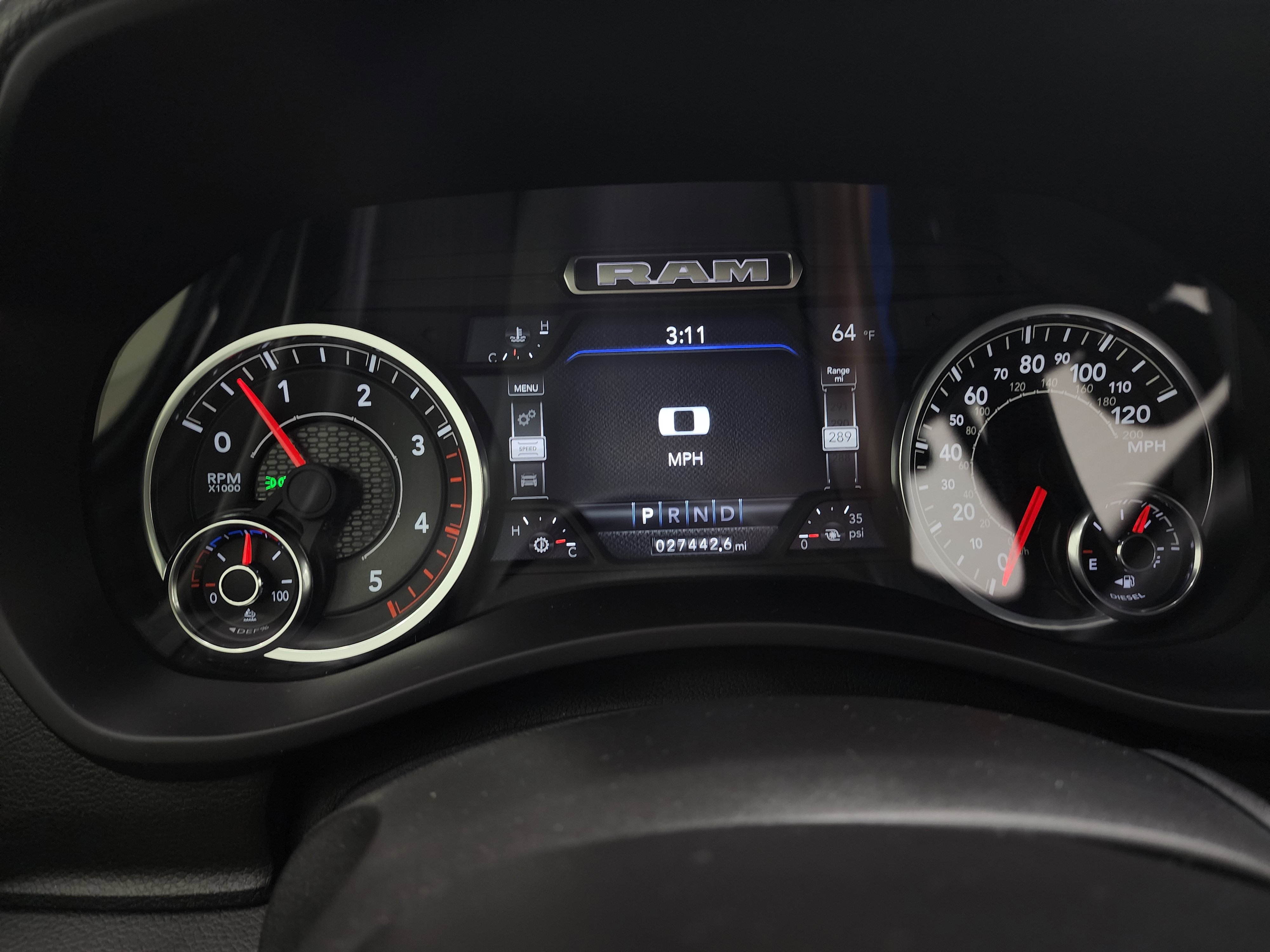 2023 Ram 2500 Tradesman photo 2