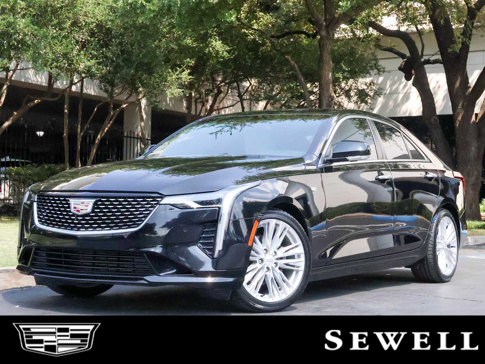2023 Cadillac CT4