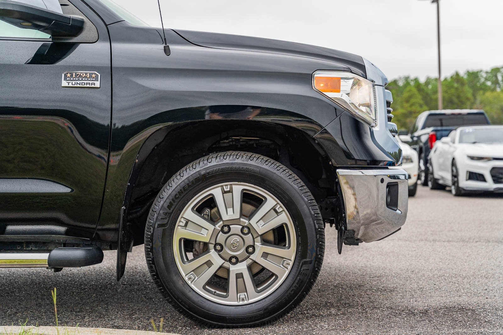 2016 Toyota Tundra 1794 Edition photo 9