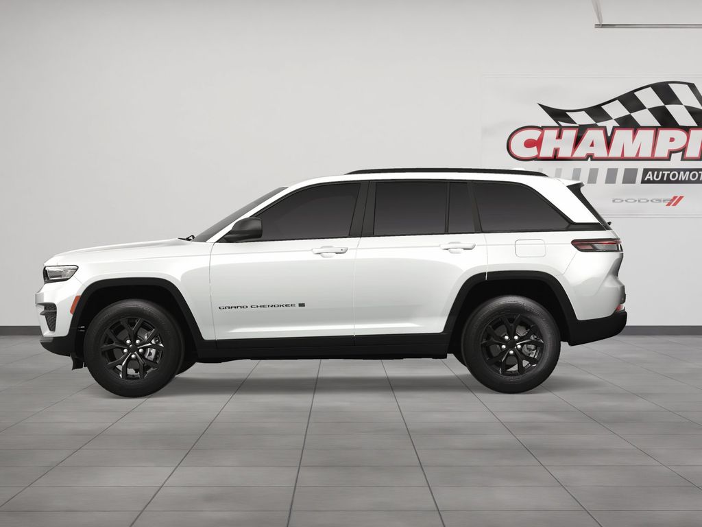 2025 Jeep Grand Cherokee Altitude photo 2