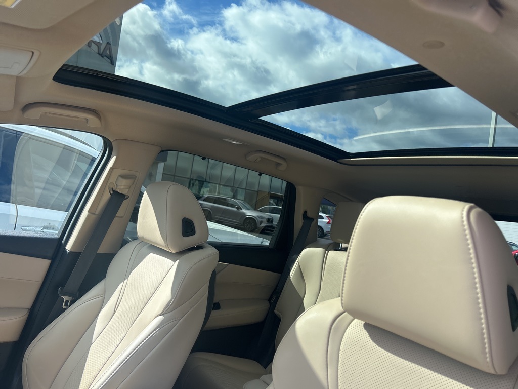 2023 Acura MDX SH-AWD Technology photo 3